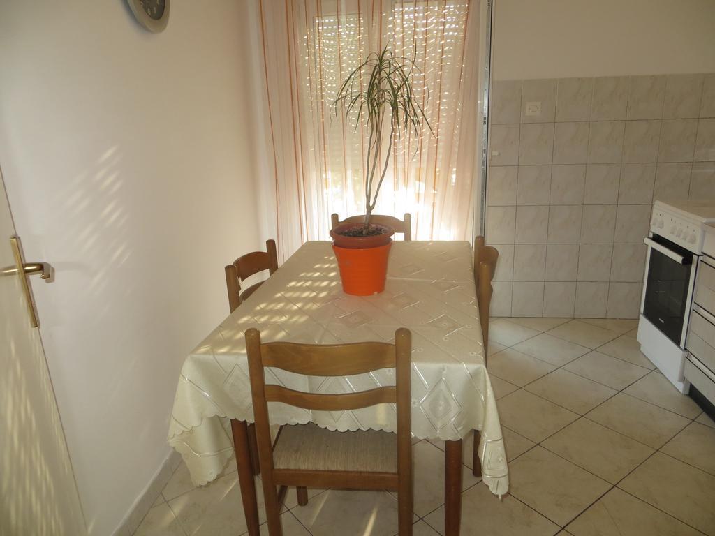 Apartment Sea&Sun Trogir Bilik gambar